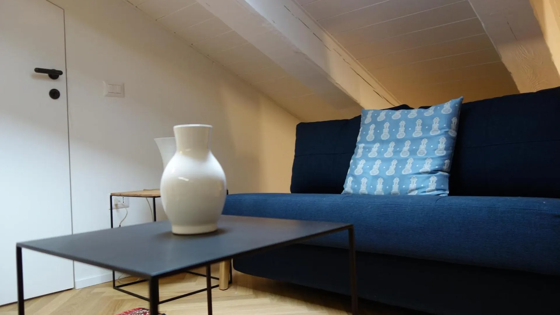Charming Suite On The Roofs Of Navigli Milan Italy